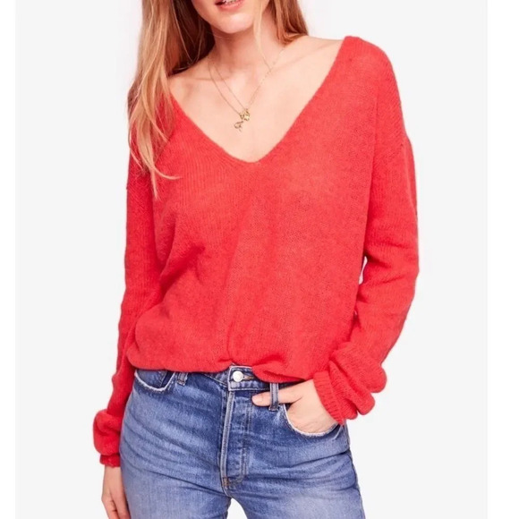 NWT Free People Gossamer V-Neck Alpaca Sweater - Picture 1 of 3
